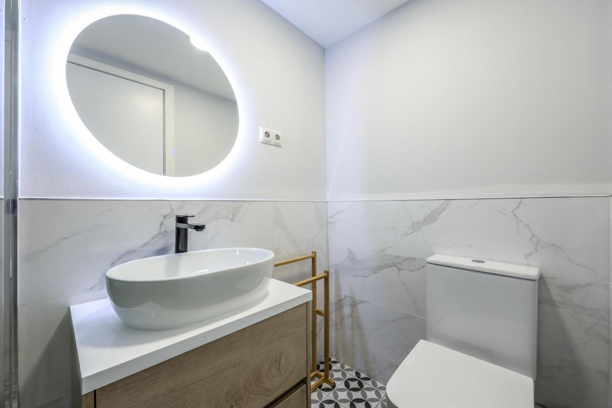 Apartamentos Reformados En Tirso De Molina Act Madrid Exteriér fotografie