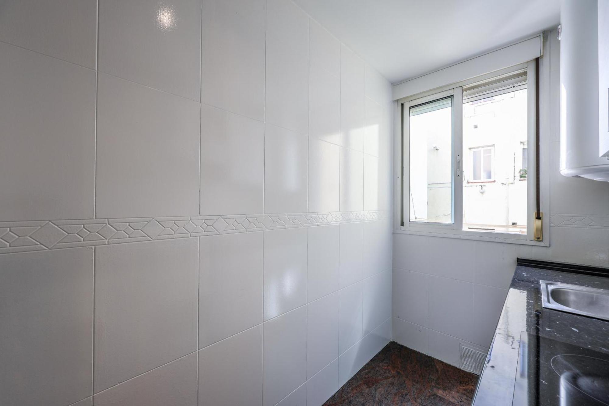 Apartamentos Reformados En Tirso De Molina Act Madrid Exteriér fotografie