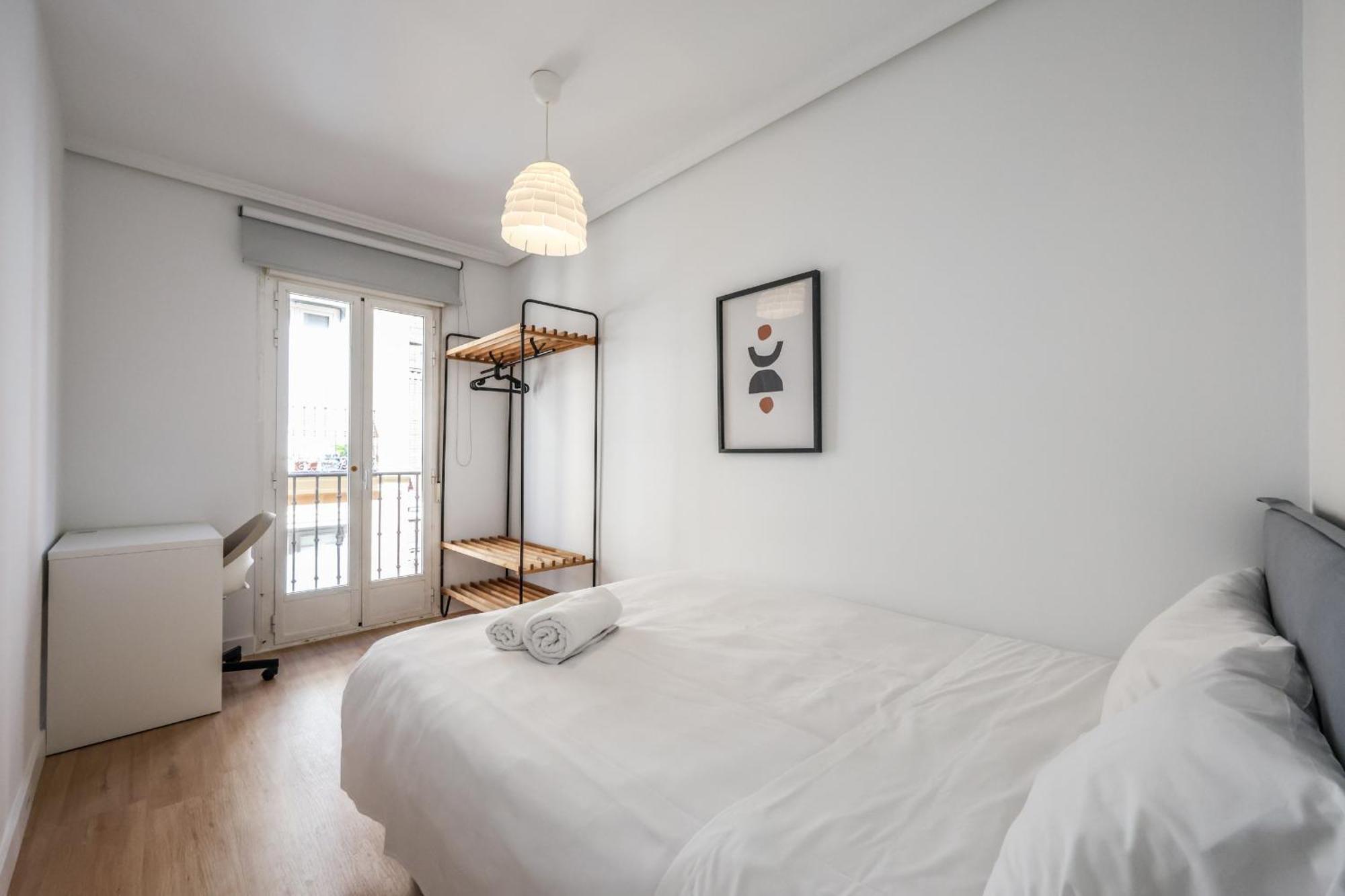 Apartamentos Reformados En Tirso De Molina Act Madrid Exteriér fotografie